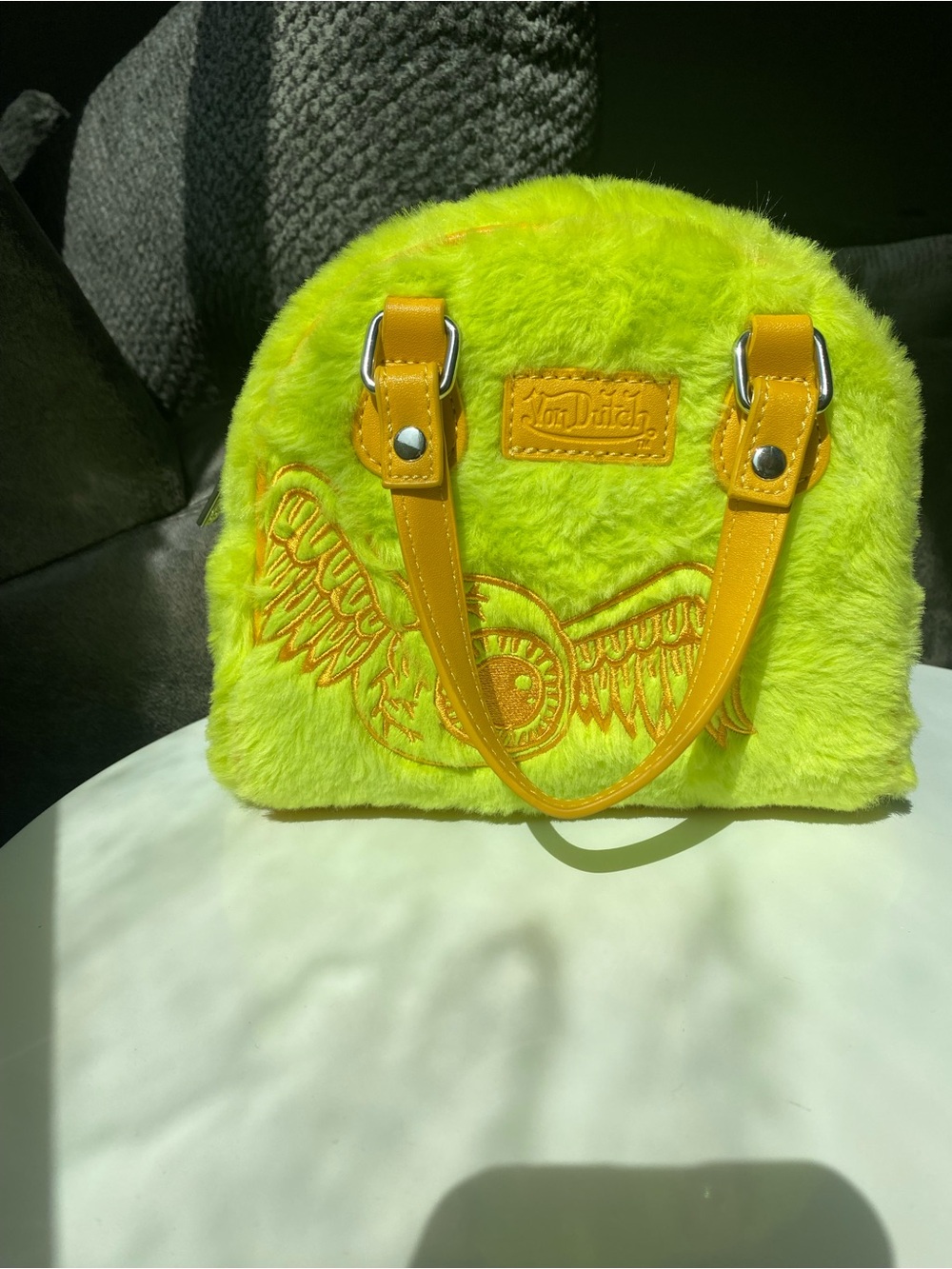 New Von Dutch Women's Furry Bowling Bag Purse Handbag with Shoulder Strap - Picture 7 of 16